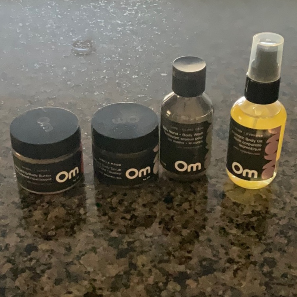 Om skincare 4 piece set